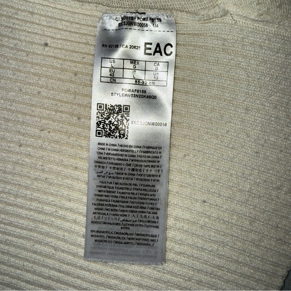 Guess Cream White Faux Fur Wool Blend Sweater Vest Sz L - Picture 7 of 14